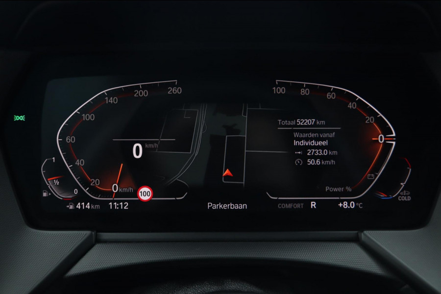 BMW 1-serie 118i M Sport Shadow / HUD / DODEHOEK / CAMERA / CARPLAY / LIVE COCKPIT