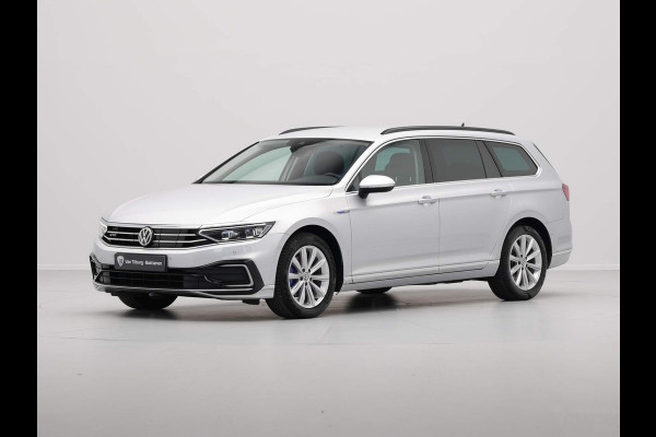 Volkswagen Passat Variant 1.4 TSI PHEV GTE Navigatie Trekhaak Virtual Cockpit iQ Light