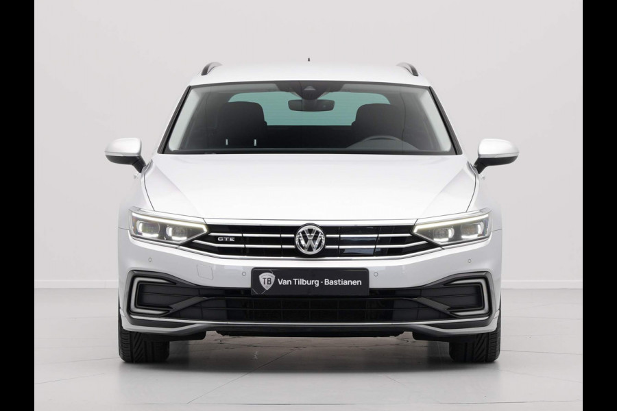 Volkswagen Passat Variant 1.4 TSI PHEV GTE Navigatie Trekhaak Virtual Cockpit iQ Light