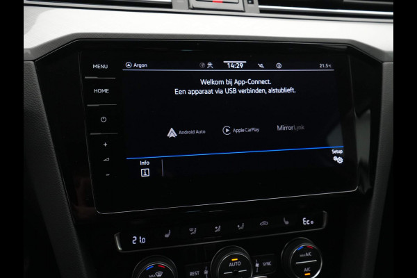 Volkswagen Passat Variant 1.4 TSI PHEV GTE Navigatie Trekhaak Virtual Cockpit iQ Light