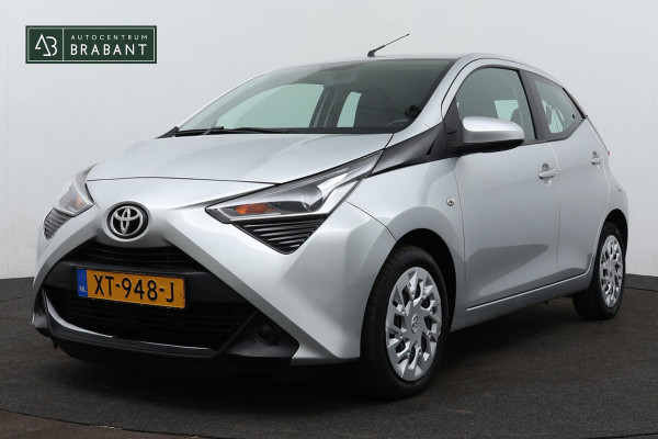 Toyota Aygo 1.0 VVT-i x-play (NL-auto, Perfect onderH, Camera, App Connect, Airco, Etc)