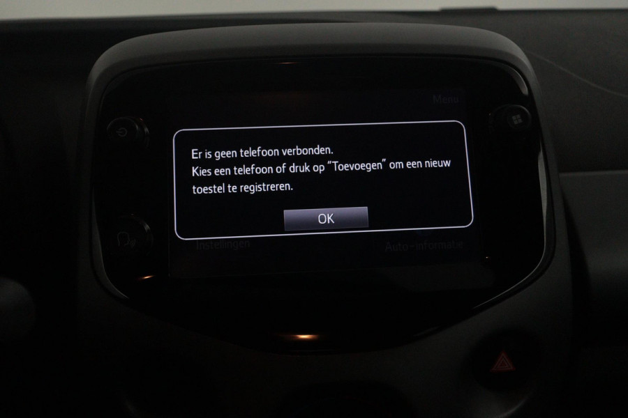 Toyota Aygo 1.0 VVT-i x-play (NL-auto, Perfect onderH, Camera, App Connect, Airco, Etc)