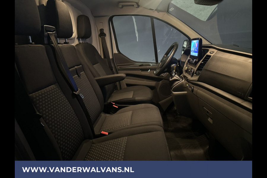 Ford Transit Custom 2.0 TDCI 131pk L2H1 Euro6 Airco | Navigatie | LED | Cruisecontrol | Trekhaak Android Auto, Verwarmde voorruit, Parkeersensoren, Bijrijdersbank