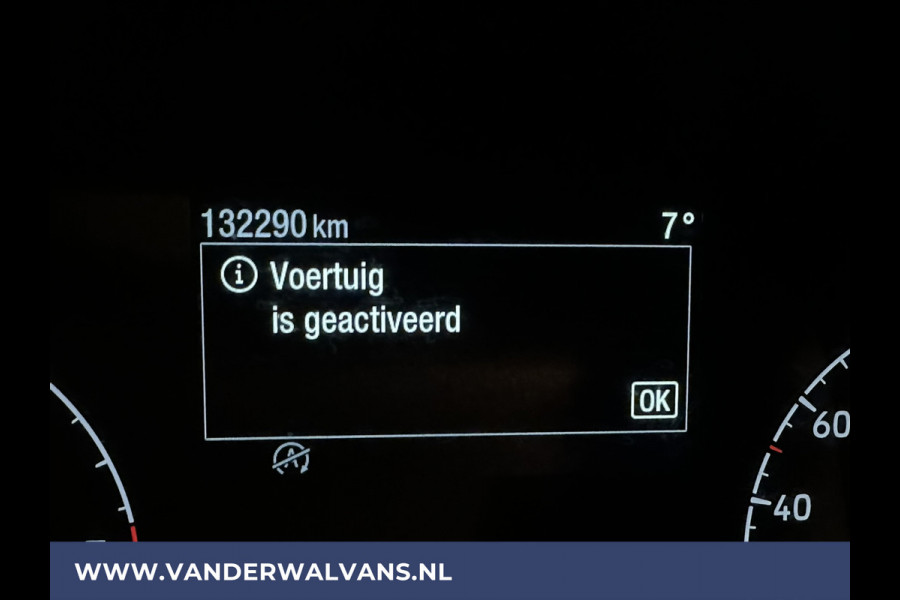 Ford Transit Custom 2.0 TDCI 131pk L2H1 Euro6 Airco | Navigatie | LED | Cruisecontrol | Trekhaak Android Auto, Verwarmde voorruit, Parkeersensoren, Bijrijdersbank