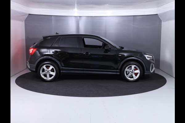 Audi Q2 35 TFSI S Edition 150 pk S-tronic | Verlengde garantie | Navigatie | Parkeersensoren achter | Adaptieve cruise control | Stoelverwarming |