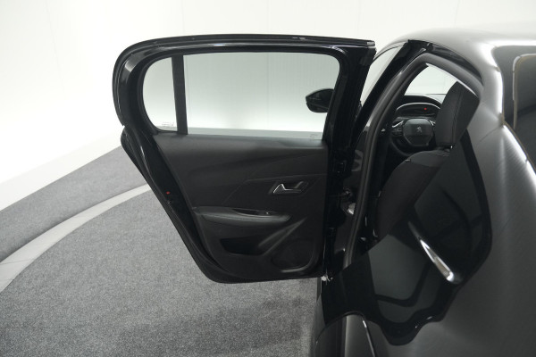 Peugeot 208 PureTech 100 Allure Pack | Camera | Stoelverwarming | Apple Carplay | Parkeersensoren