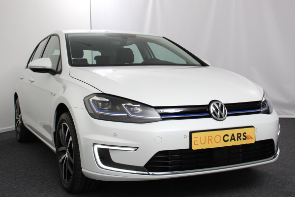 Volkswagen e-Golf e-Golf Edition | Navigatie | Climate Control | Cruise control adaptief | Camera | Parkeer sensoren | Lichtmetalen Velgen 17" |