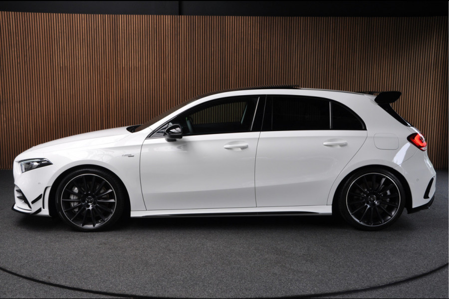 Mercedes-Benz A-Klasse AMG 35 4MATIC Premium+ Pano Aero Pack Leer Ambient