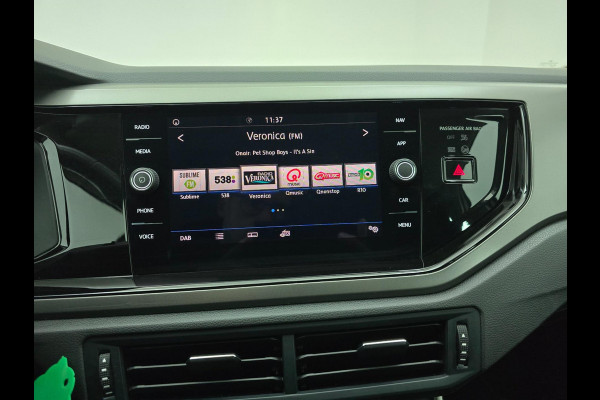 Volkswagen Polo Occasion 1.0 TSI met carplay en parkeersensoren voor en achter (!) | Tweedehands Volkswagen Polo | Adapt. cruise