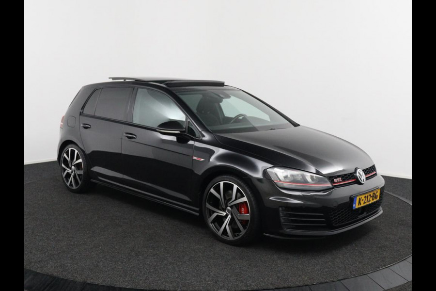 Volkswagen Golf 2.0 TSI GTI Performance*PANO*ACC*DCC*CAMERA*KEYLES