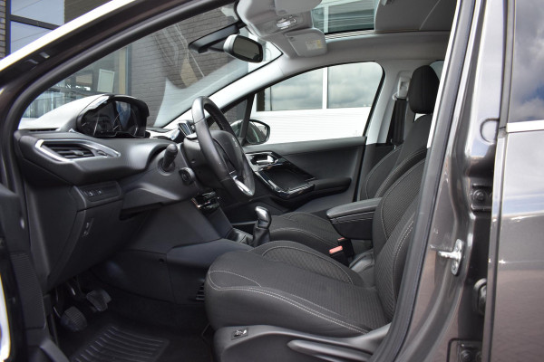 Peugeot 208 1.2 PureTech 82PK Allure | Navi | Camera | Carplay | Incl. Garantie