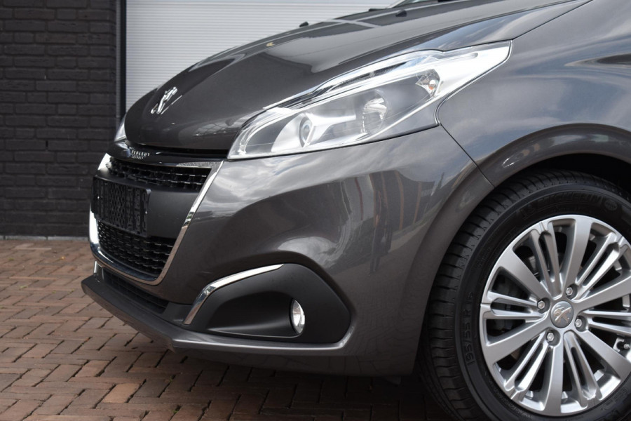 Peugeot 208 1.2 PureTech 82PK Allure | Navi | Camera | Carplay | Incl. Garantie