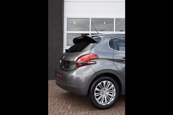 Peugeot 208 1.2 PureTech 82PK Allure | Navi | Camera | Carplay | Incl. Garantie