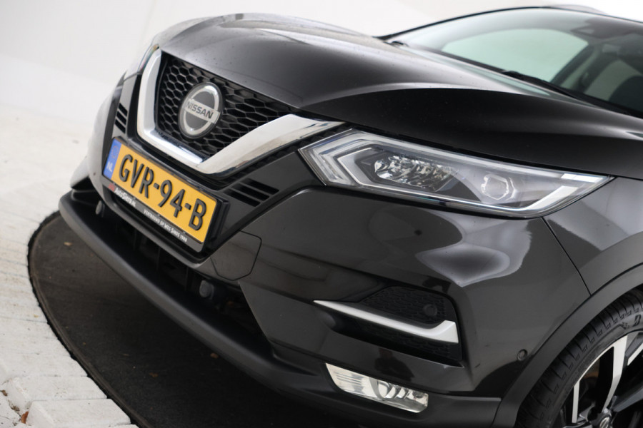 Nissan QASHQAI 1.3 DIG-T Tekna Automaat, Panorama, Volleder, Climate