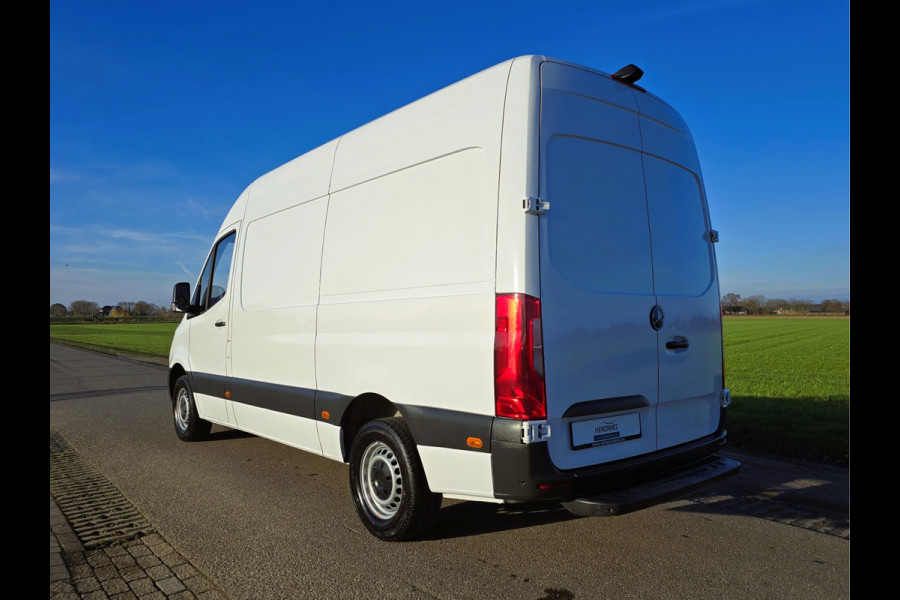 Mercedes-Benz Sprinter 315 CDI L2 H2 RWD - AUTOMAAT - Euro 6 - 150 Pk - MBUX - ParkeerCamera