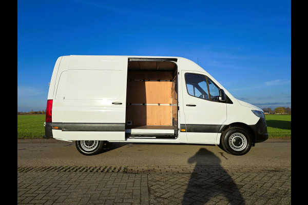 Mercedes-Benz Sprinter 315 CDI L2 H2 RWD - AUTOMAAT - Euro 6 - 150 Pk - MBUX - ParkeerCamera