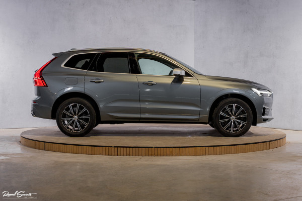 Volvo XC60 2.0 T5 AWD R-Design | Zwenkbare trekhaak | Apple Carplay |