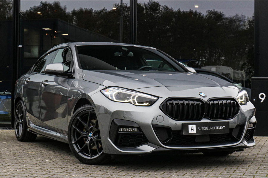 BMW 2 Serie Gran Coupé 218i M-Sport - LED - CAMERA - SPECIALE KLEUR