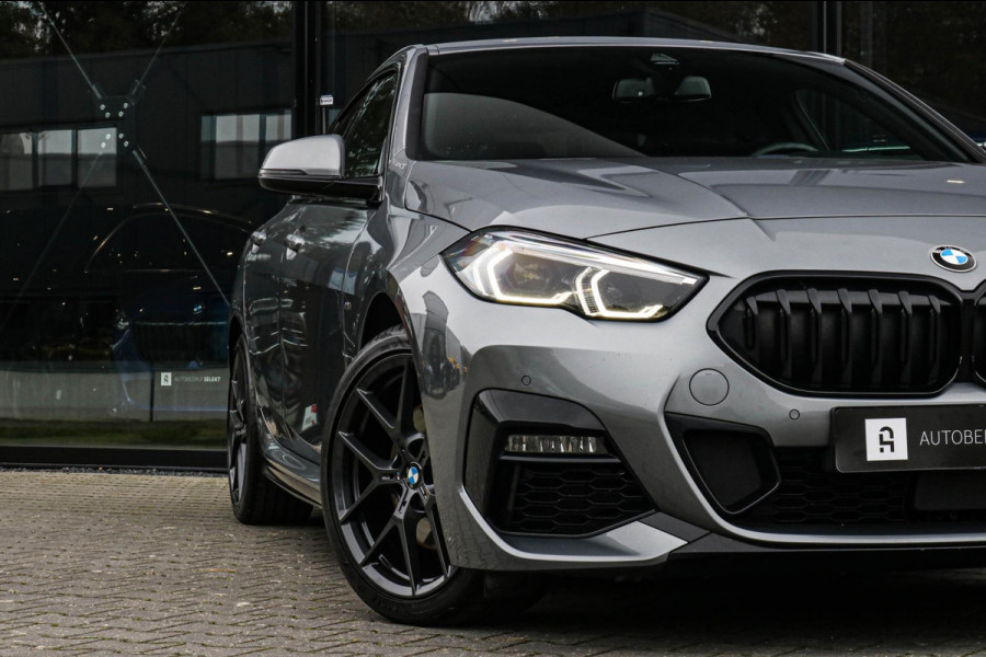 BMW 2 Serie Gran Coupé 218i M-Sport - LED - CAMERA - SPECIALE KLEUR