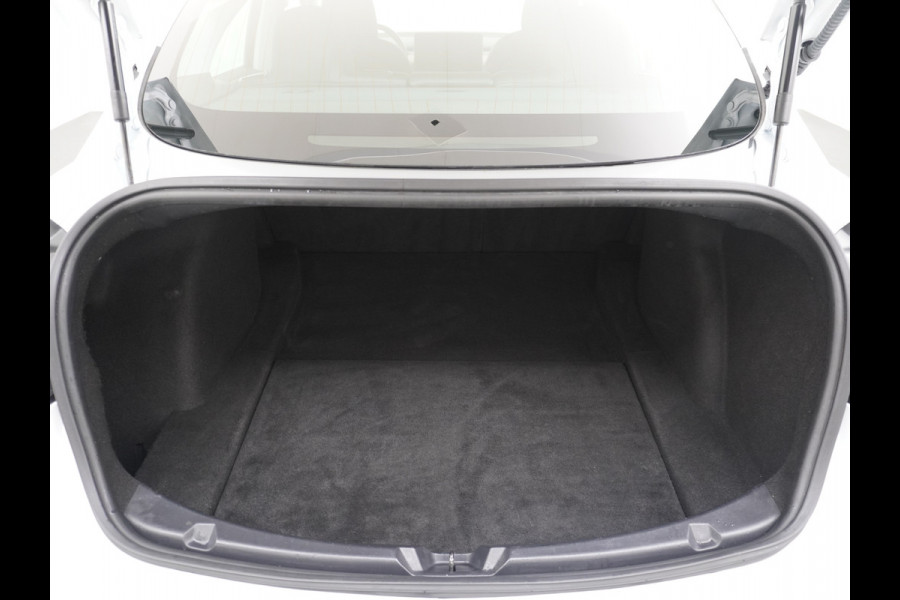 Tesla Model 3 Long Range 75 kWh 463PK FSD -vb 18" Premium-Audio 4wd AutoPilot Pano.dak Camera Leer Adaptive-Cruise+Stop&Go  PDC-A+Voor Wifi Ec Veel grip door AWD vierwielaandrijving. Origineel Nederlandse auto ! grootste accu ! tot 16,5 kwh thuis laden, 120kw/h snelladen per uur !