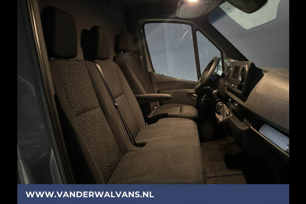 Mercedes-Benz Sprinter 314 CDI 143pk **BPM VRIJ voor de Ondernemer** L2H2 Euro6 Airco | Camera | Apple Carplay | Android Auto | Trekhaak Parkeersensoren, Cruisecontrol, Stoelverwarming, Bijrijdersbank