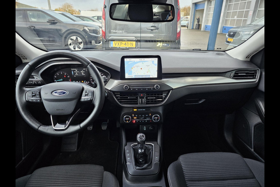 Ford Focus Wagon 1.0 EcoBoost 125 PK Titanium Business 125pk | Winterpack | Navigatie | Cruise control | Reservewiel | Apple carplay / Android auto | DAB