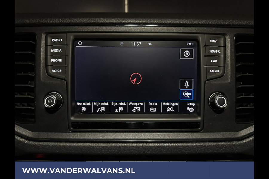 Volkswagen Crafter 2.0 TDI 141pk L3H3 L2H2 Euro6 Airco | Navigatie | Apple Carplay | Android Auto | Cruisecontrol Bijrijdersbank, 3000kg trekvermogen