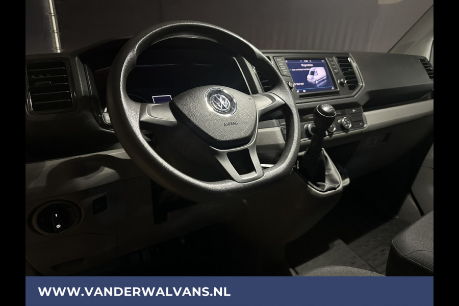 Volkswagen Crafter 2.0 TDI 141pk L3H3 L2H2 Euro6 Airco | Navigatie | Apple Carplay | Android Auto | Cruisecontrol Bijrijdersbank, 3000kg trekvermogen