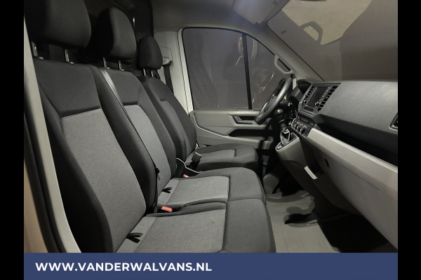 Volkswagen Crafter 2.0 TDI L3H2 L2H1 Euro6 Airco | Camera | Apple Carplay | Android Auto | Trekhaak Bijrijdersbank