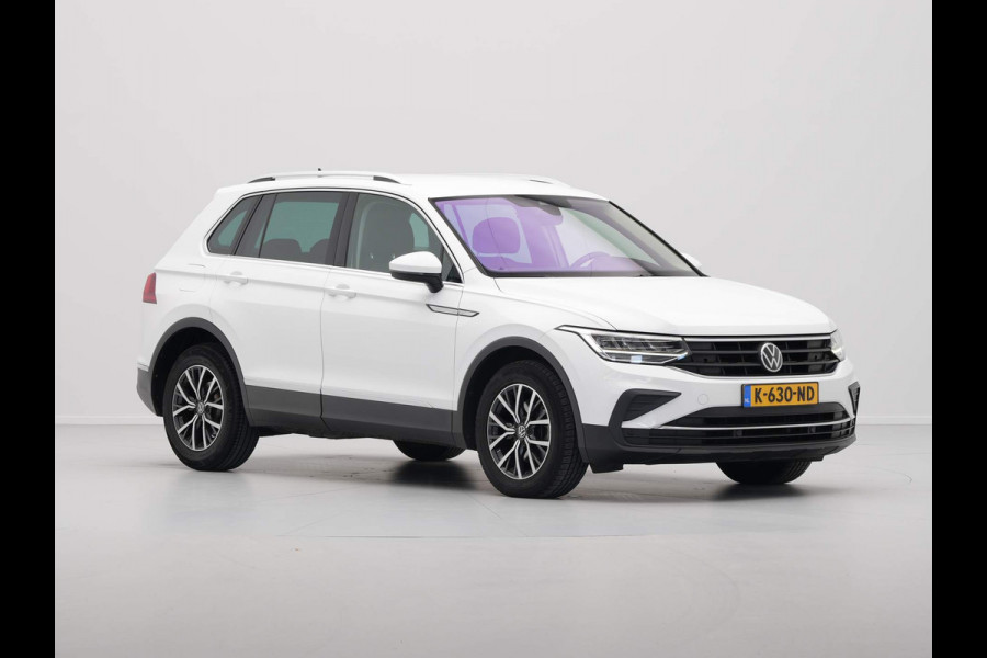 Volkswagen Tiguan 1.5 TSI 150pk DSG Life Navigatie Camera Acc Clima 204