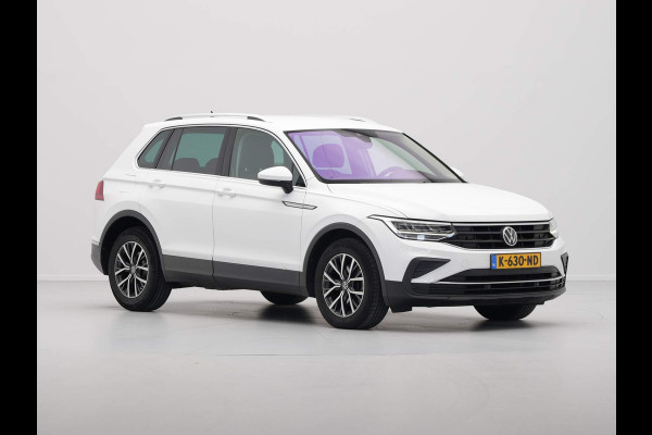 Volkswagen Tiguan 1.5 TSI 150pk DSG Life Navigatie Camera Acc Clima 204