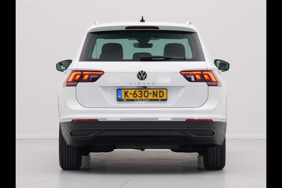 Volkswagen Tiguan 1.5 TSI 150pk DSG Life Navigatie Camera Acc Clima 204