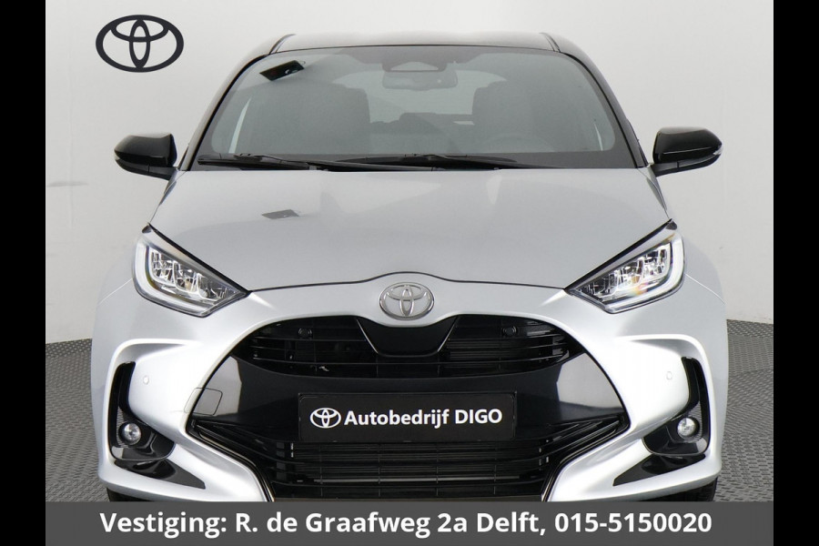 Toyota Yaris 1.5 Hybrid 130 Executive Bi-Tone | JBL Audio | Stuur- & Stoelverwarming | Navigatie | Head Up Display | 10 jaar garantie