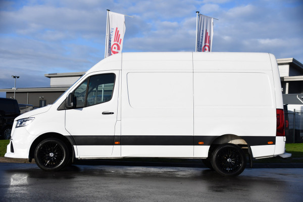 Mercedes-Benz Sprinter 319 V6 3.0 CDI L2H2 AMG Pakket! Camera, Cruise, Carplay, Automaat, LED, 190PK, Multimedia, Stoelverwarming, UNIEK!