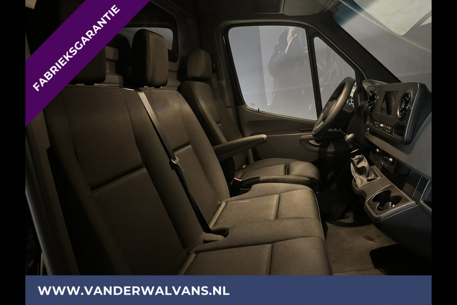 Mercedes-Benz Sprinter 317 CDI 170pk **BPM VRIJ voor de Ondernemer** L3H2 Fabrieksgarantie Euro6 Airco | Camera | Apple Carplay | Android Auto | Cruise Parkeersensoren, Stoelverwarming, Bijrijdersbank, MBUX