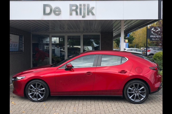 Mazda 3 2.0 SkyActiv-G 122 Comfort | ACC, 18'' LMV, Navi, Camera, Stoel+Stuurverw., Climate | Dealeroh. | 'Soul Crystal Red'