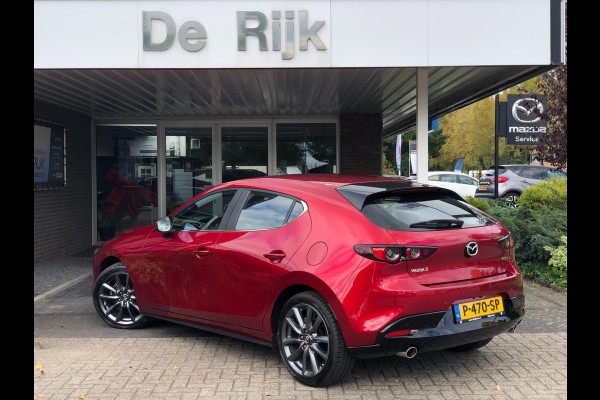 Mazda 3 2.0 SkyActiv-G 122 Comfort | ACC, 18'' LMV, Navi, Camera, Stoel+Stuurverw., Climate | Dealeroh. | 'Soul Crystal Red'