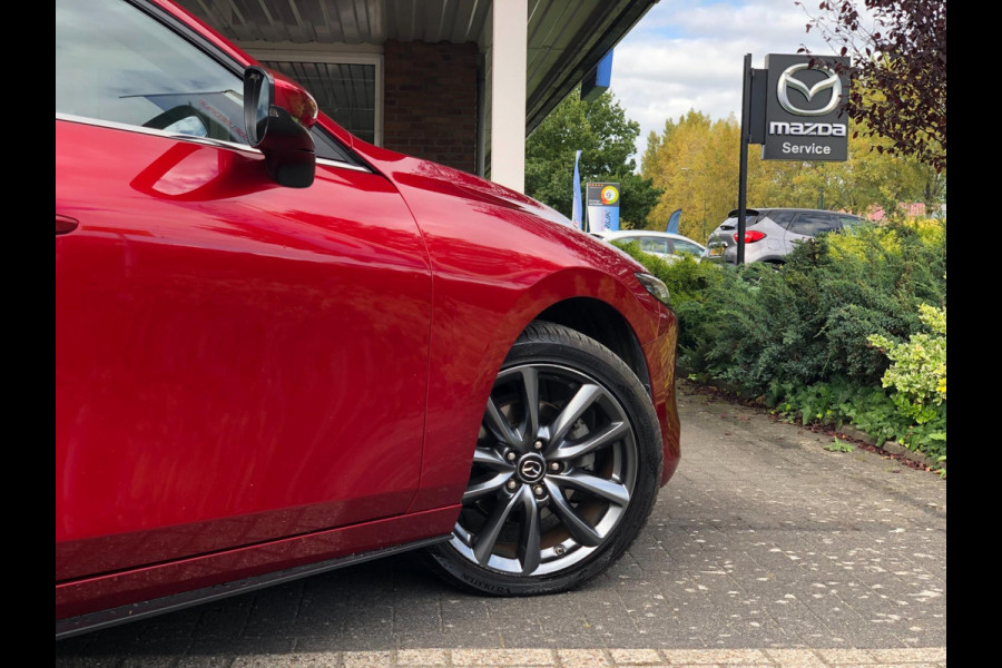 Mazda 3 2.0 SkyActiv-G 122 Comfort | ACC, 18'' LMV, Navi, Camera, Stoel+Stuurverw., Climate | Dealeroh. | 'Soul Crystal Red'