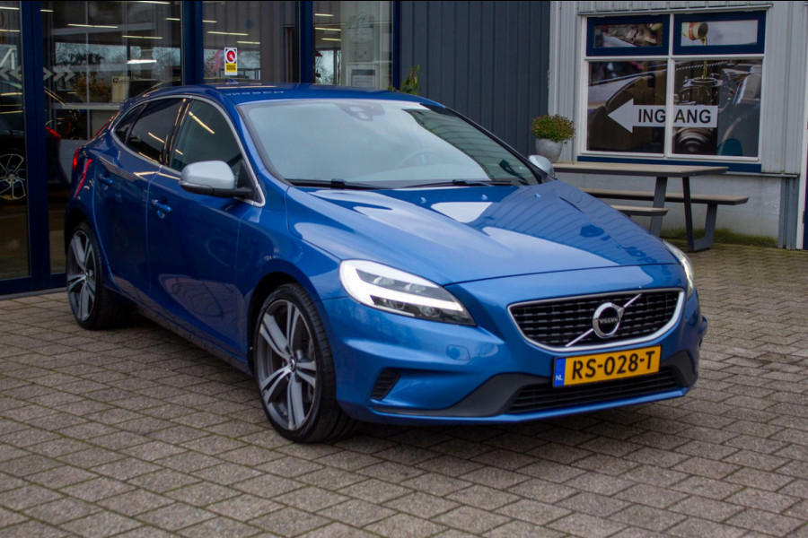 Volvo V40 2.0 T4 Automaat Business Sport | Prijs rijklaar incl. 12 mnd garantie | Stoelverwarming Navi 19"Lmv Ledverlichting