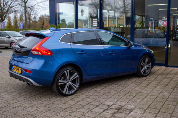 Volvo V40 2.0 T4 Automaat Business Sport | Prijs rijklaar incl. 12 mnd garantie | Stoelverwarming Navi 19"Lmv Ledverlichting