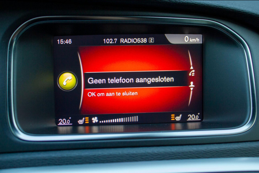 Volvo V40 2.0 T4 Automaat Business Sport | Prijs rijklaar incl. 12 mnd garantie | Stoelverwarming Navi 19"Lmv Ledverlichting