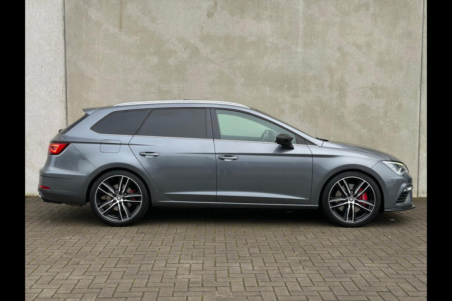 Seat León ST Cupra 300 4Drive 2.0 TSI DSG Pano Camera Garantie