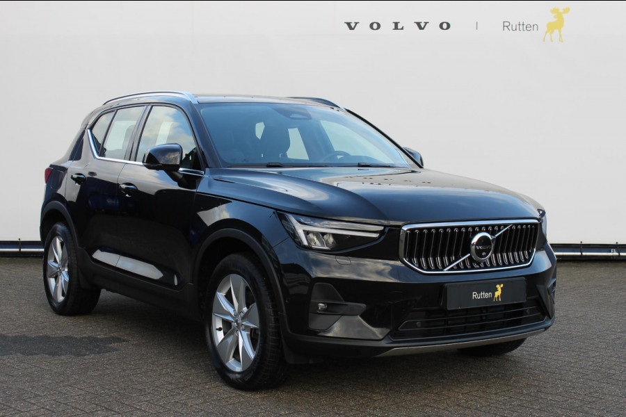 Volvo XC40 B3 Plus Bright Harman kardon Audio installatie / Google infotainment / Panoramisch schuif-kanteldak / Apple carplay / Achteruitrij camera + 360 graden parkeercamera /