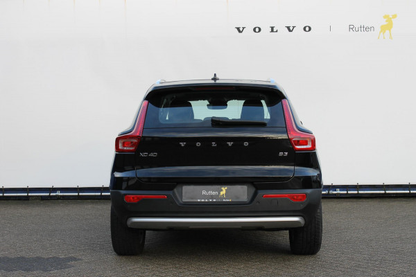 Volvo XC40 B3 Plus Bright Harman kardon Audio installatie / Google infotainment / Panoramisch schuif-kanteldak / Apple carplay / Achteruitrij camera + 360 graden parkeercamera /