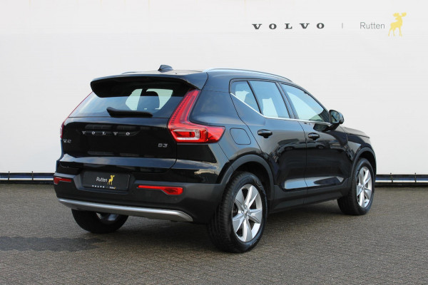 Volvo XC40 B3 Plus Bright Harman kardon Audio installatie / Google infotainment / Panoramisch schuif-kanteldak / Apple carplay / Achteruitrij camera + 360 graden parkeercamera /