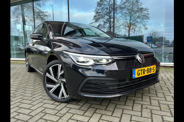 Volkswagen Golf 1.5 eTSI Style - Automaat - Virt.Cockpit - Navi groot - Camera - Parkeerhulp