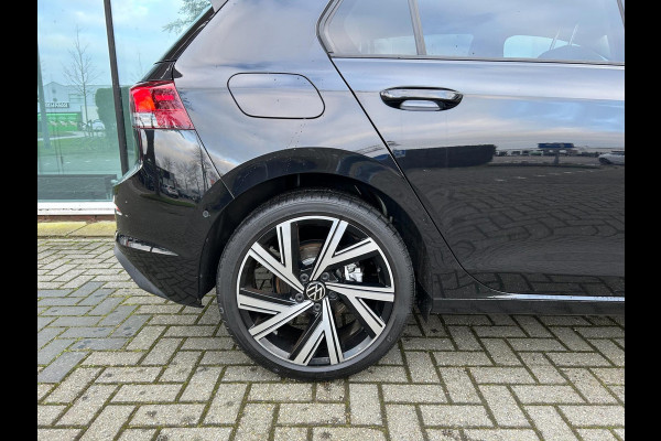 Volkswagen Golf 1.5 eTSI Style - Automaat - Virt.Cockpit - Navi groot - Camera - Parkeerhulp