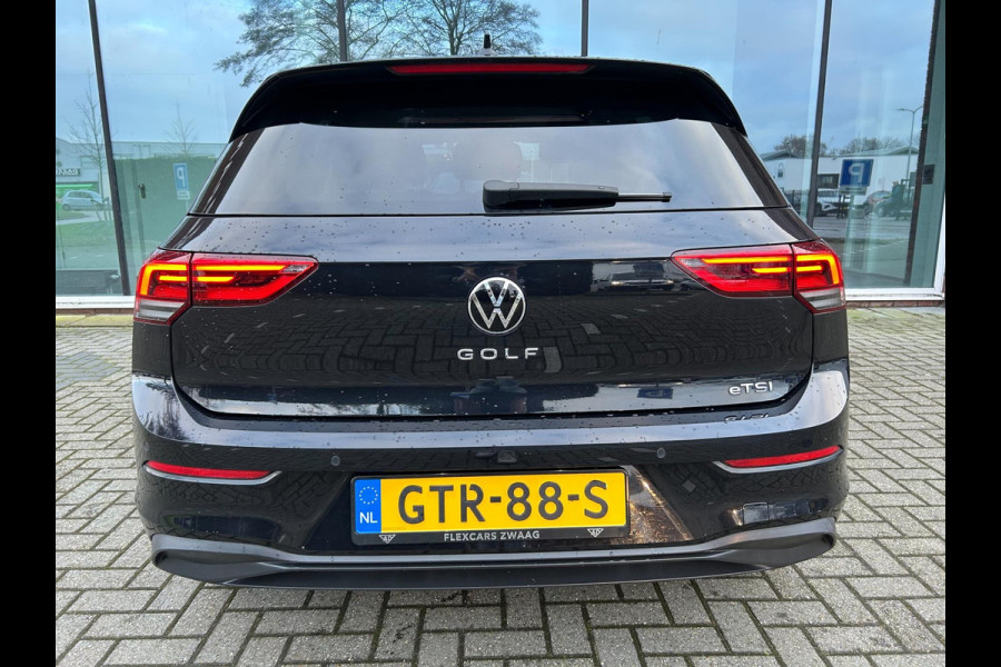 Volkswagen Golf 1.5 eTSI Style - Automaat - Virt.Cockpit - Navi groot - Camera - Parkeerhulp