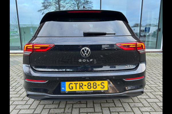 Volkswagen Golf 1.5 eTSI Style - Automaat - Virt.Cockpit - Navi groot - Camera - Parkeerhulp