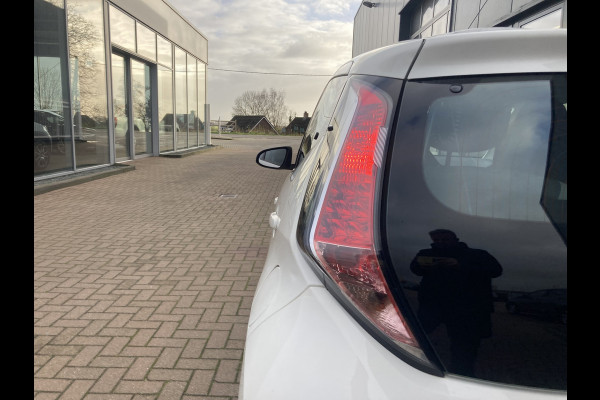 Toyota Aygo 1.0 VVT-i X-Play 5-drs. CAMERA/AIRCO/LIMITER/1E EIGENAAR!!